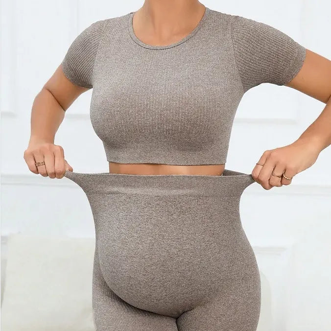 Zwangerschapsset – Naadloze 2-delige Sportieve Crop Top & Legging